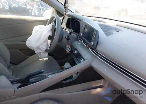 2022 Hyundai Elantra Sel from USA, damaged, VIN 5NPLM4AG3NH070803